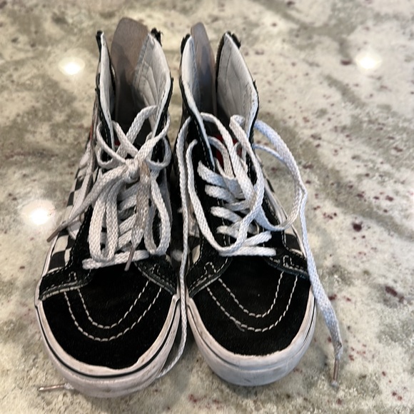 Rare Mickey Mouse vans - Picture 3 of 4